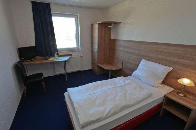 Hotel Am Interpark Grossmehring ห้อง รูปภาพ